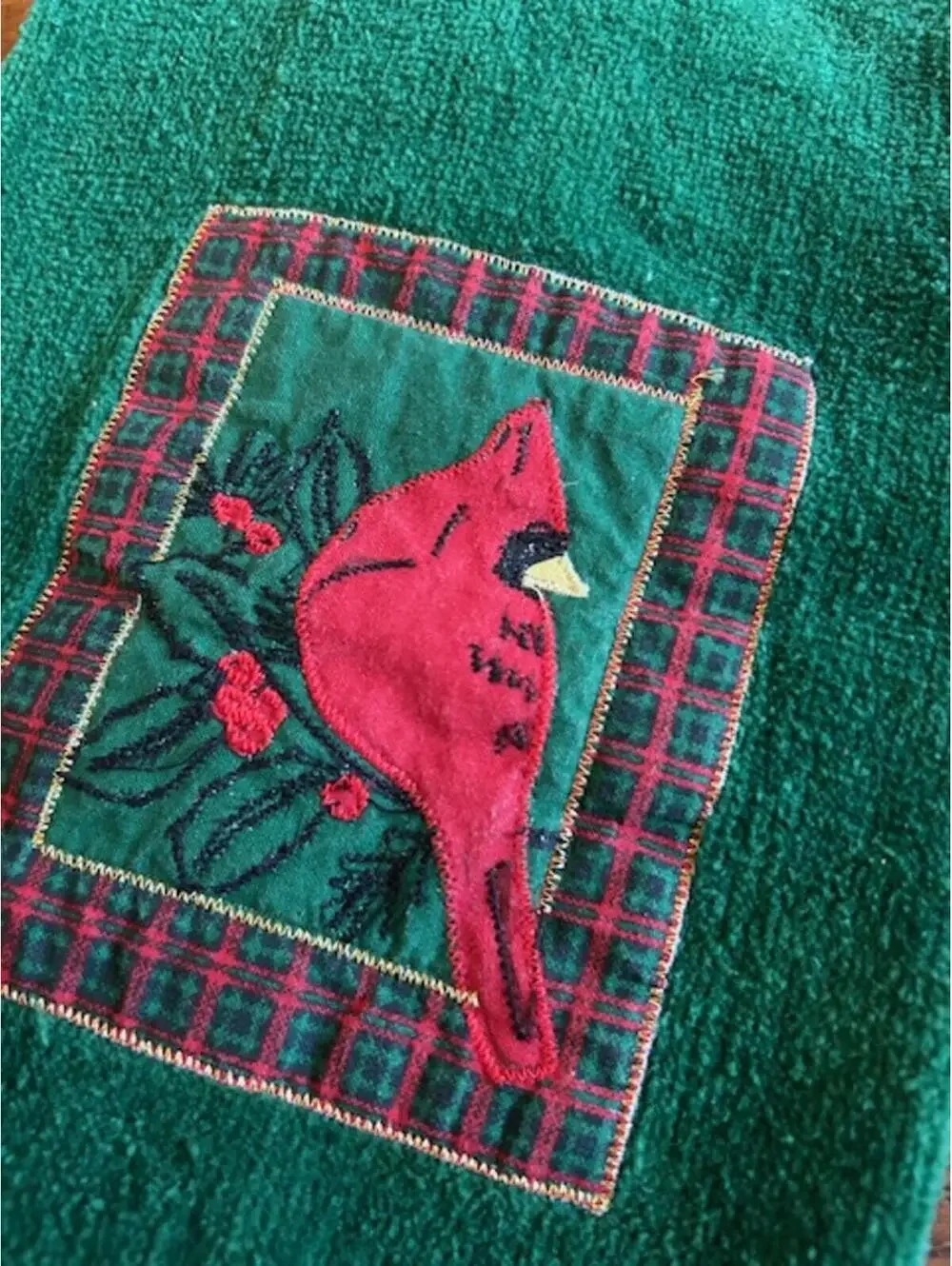 Set of Two Green Towels with Cardinal Bird Embroidery